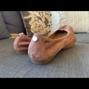 STEVE MADDEN Brown Flats